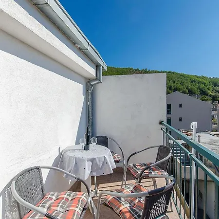 Apartment Zoran *